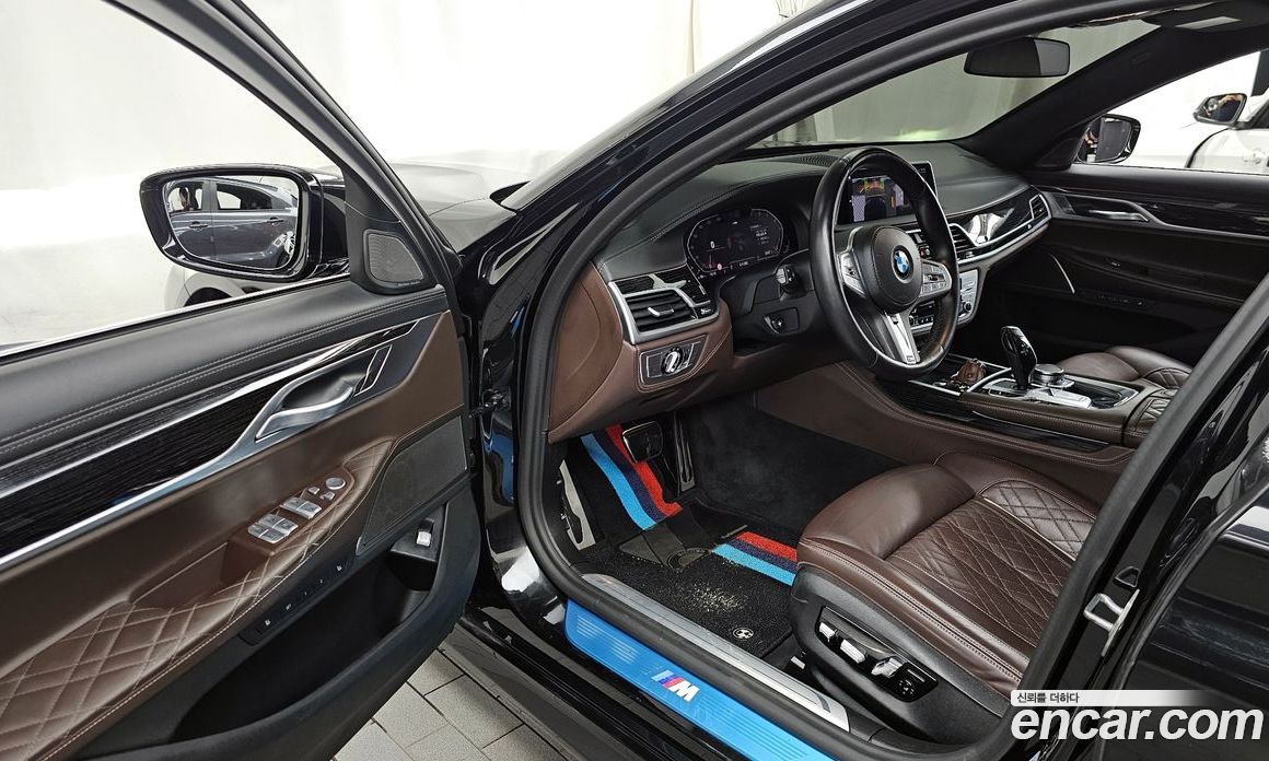 BMW 7-Series 740Li xDrive M Sport Package