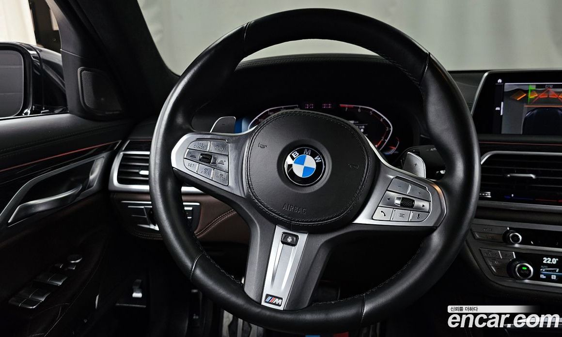 BMW 7-Series 740Li xDrive M Sport Package
