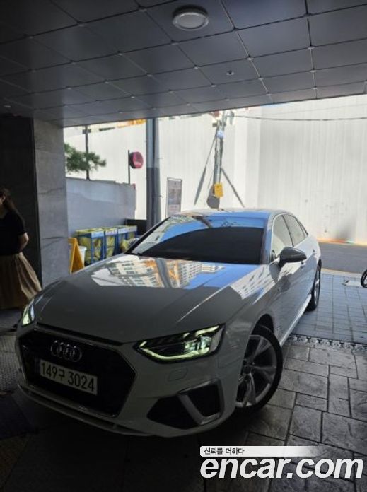 Audi A4 35 TDI Premium