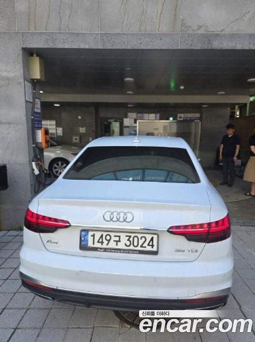Audi A4 35 TDI Premium