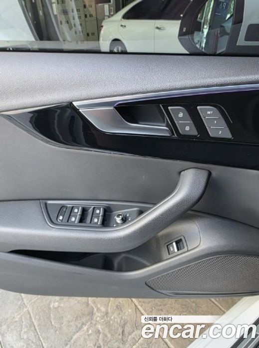 Audi A4 35 TDI Premium