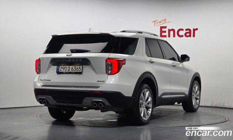 Ford Explorer 3.0 Platinum 4WD