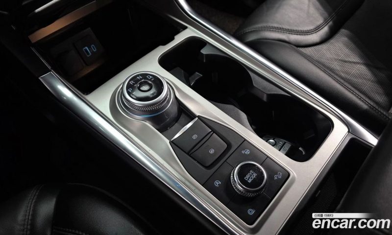 Ford Explorer 3.0 Platinum 4WD