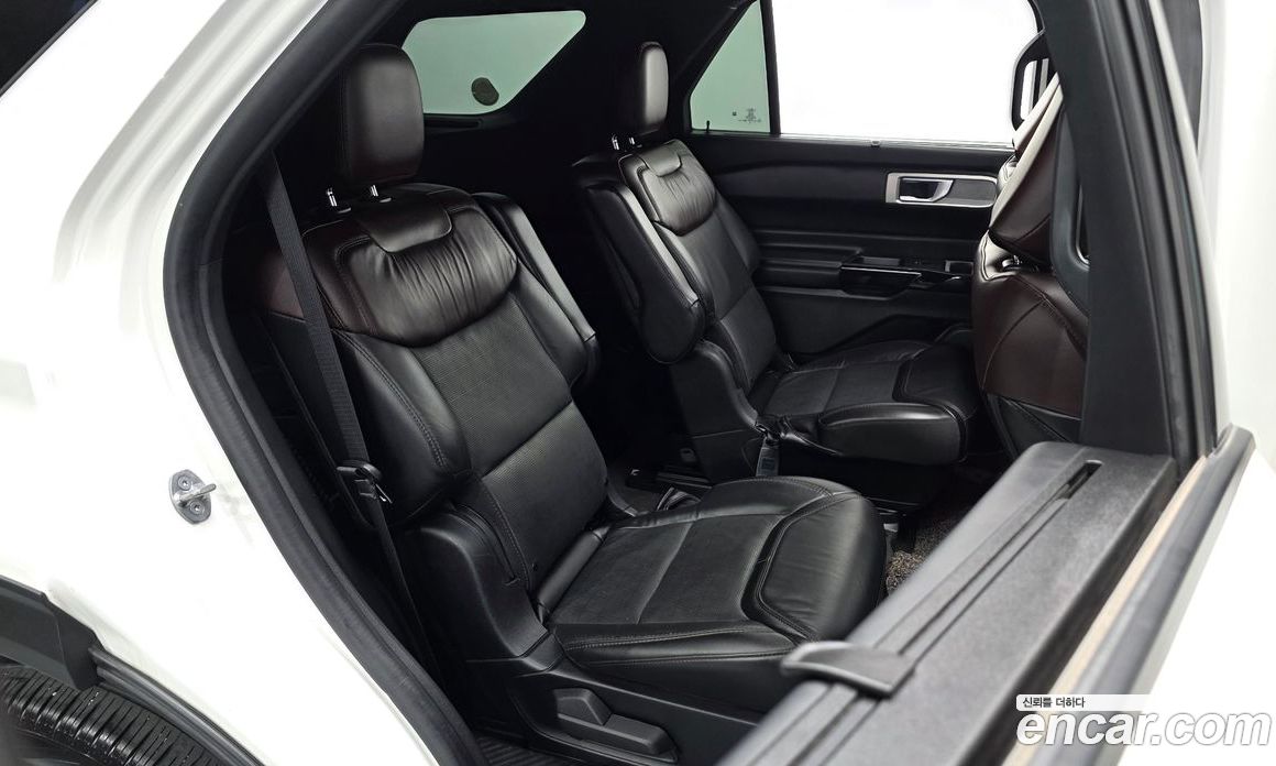 Ford Explorer 3.0 Platinum 4WD