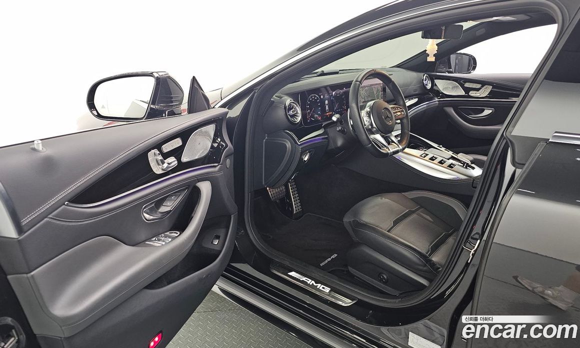 Mercedes Benz AMG GT 4Door 43 4MATIC+