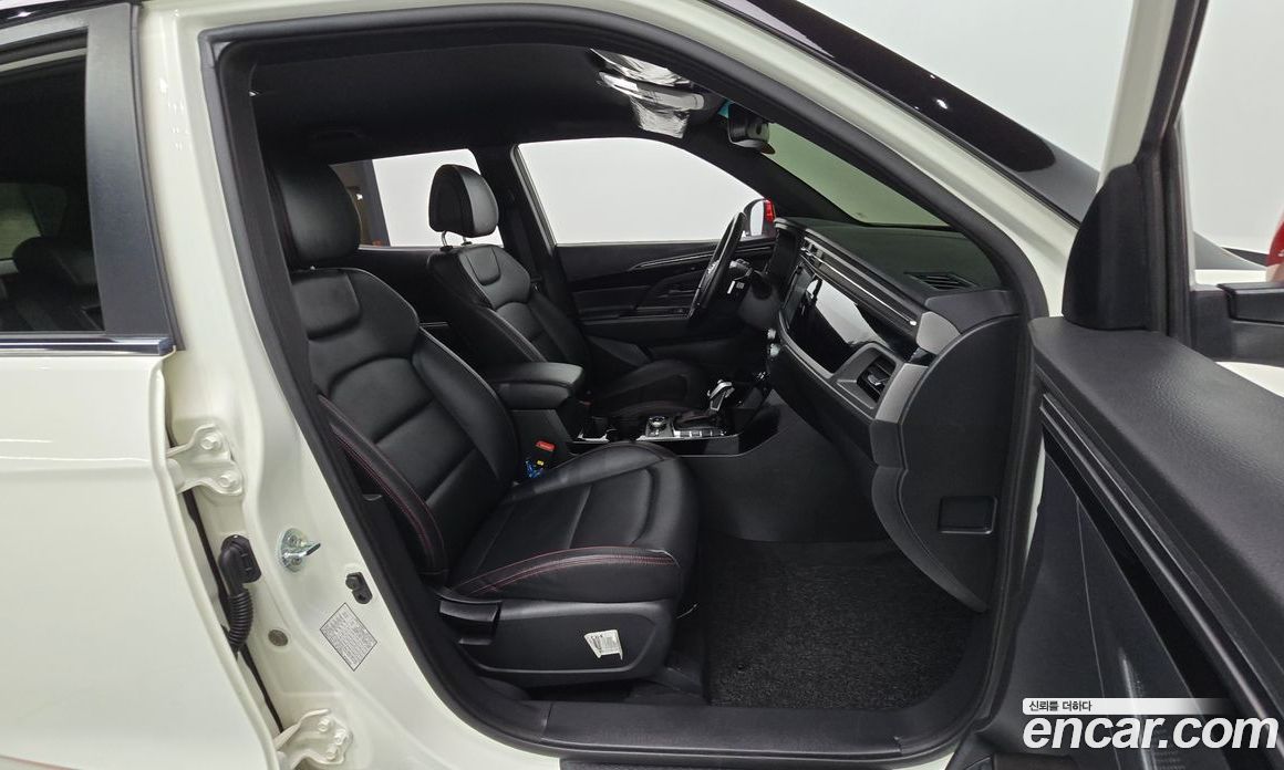 SsangYong Korando Gasoline 1.5 2WD R-Plus