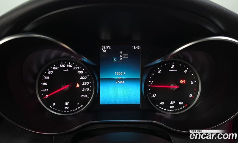 Mercedes Benz C-Class C220 D 4MATIC