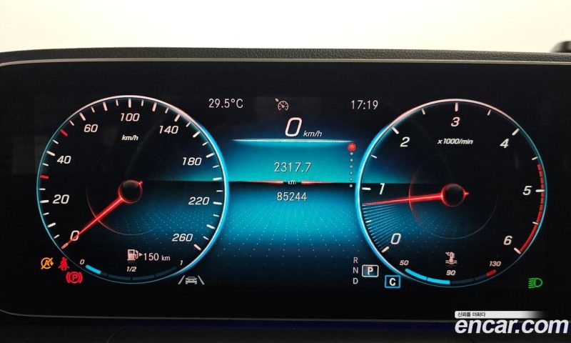 Mercedes Benz GLE-Class GLE300d 4MATIC