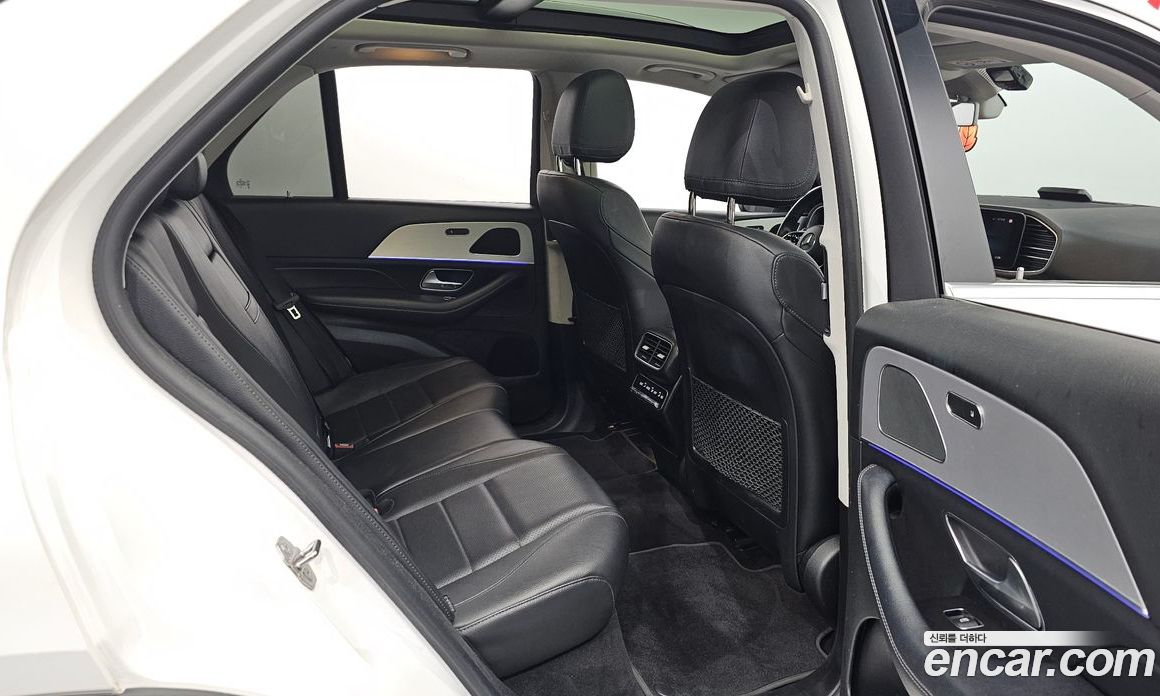 Mercedes Benz GLE-Class GLE300d 4MATIC