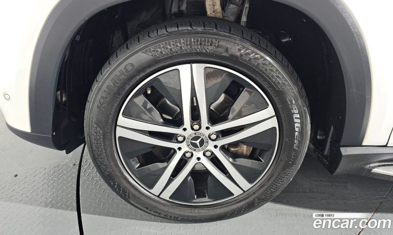 Mercedes Benz GLE-Class GLE300d 4MATIC