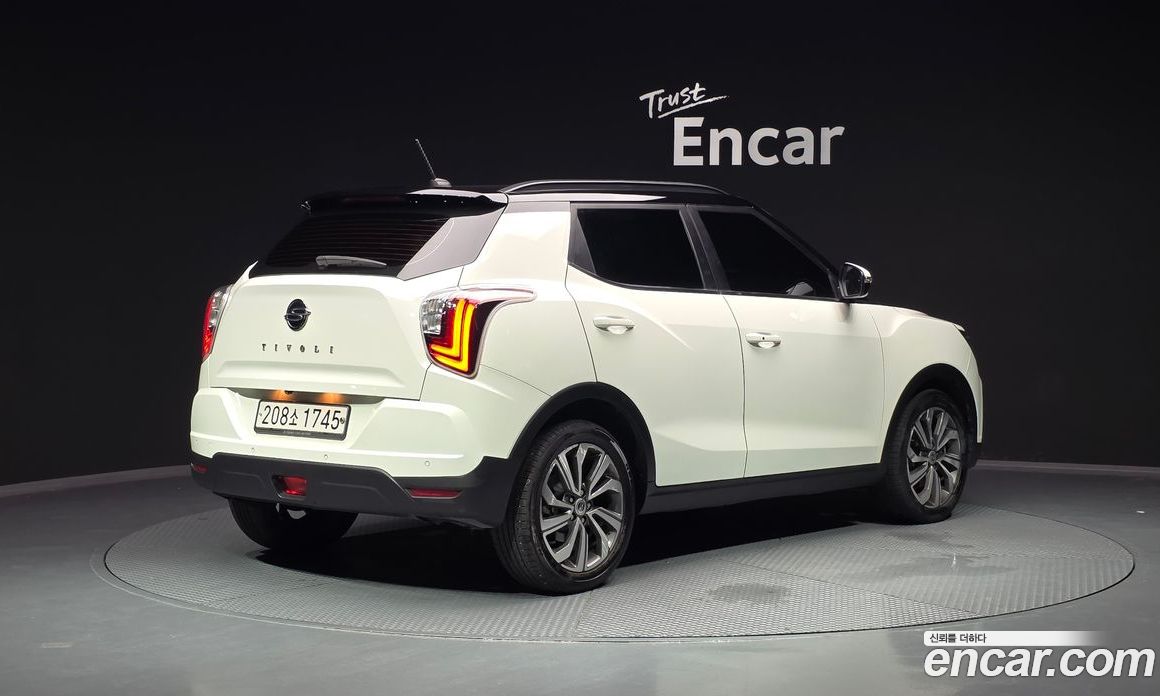 SsangYong Tivoli Gasoline 1.5 2WD