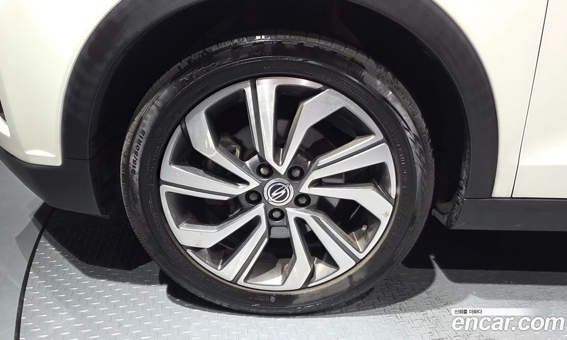 SsangYong Tivoli Gasoline 1.5 2WD