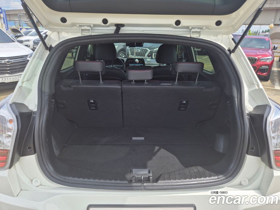 SsangYong Tivoli Gasoline 1.5 2WD