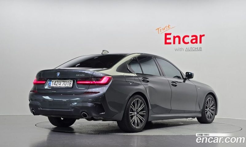 BMW 3-Series i320 M Sport