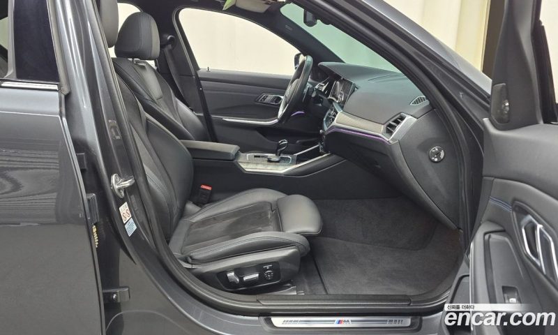 BMW 3-Series i320 M Sport