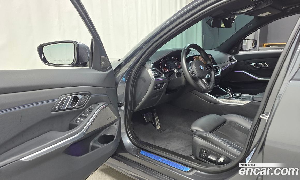BMW 3-Series i320 M Sport