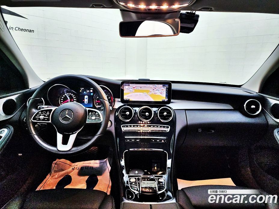 Mercedes Benz C-Class C200 Avantgarde