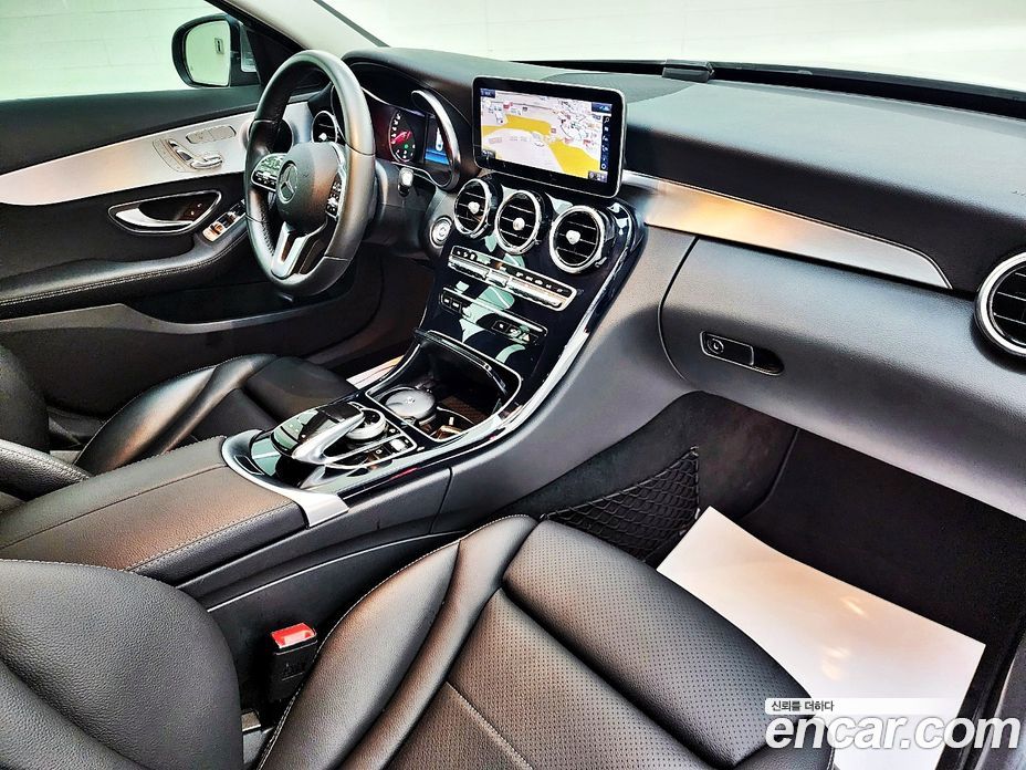 Mercedes Benz C-Class C200 Avantgarde