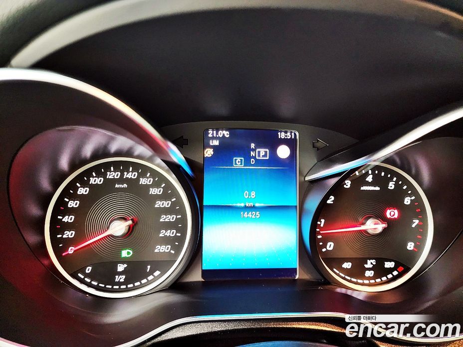 Mercedes Benz C-Class C200 Avantgarde