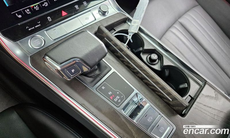 Audi A6 45 TFSI Premium