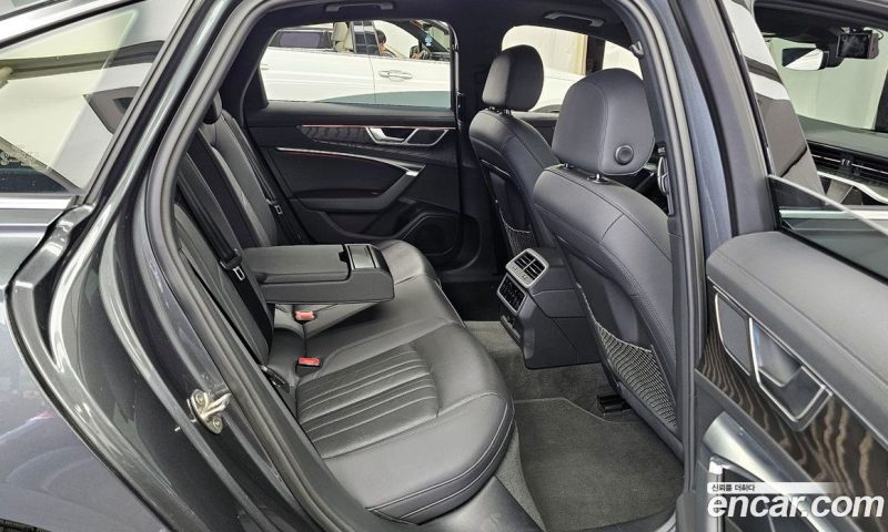 Audi A6 45 TFSI Premium