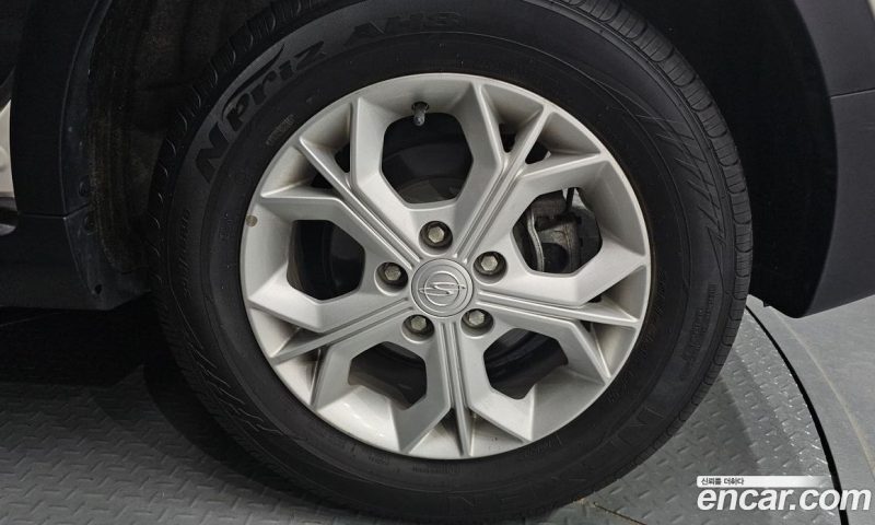 SsangYong Tivoli Gasoline 1.5 2WD