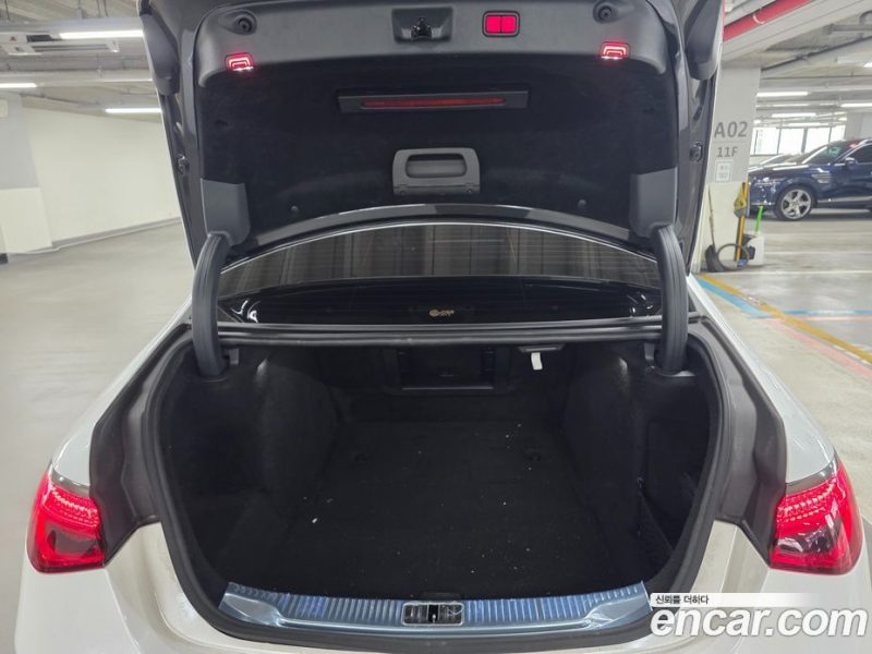Mercedes Benz S-Class S400 D 4MATIC