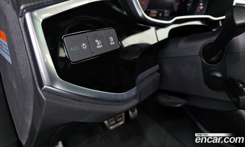 Audi Q3 35 TDI Premium Sportback