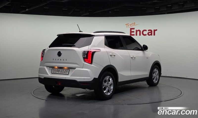 SsangYong Tivoli Gasoline 1.5 2WD