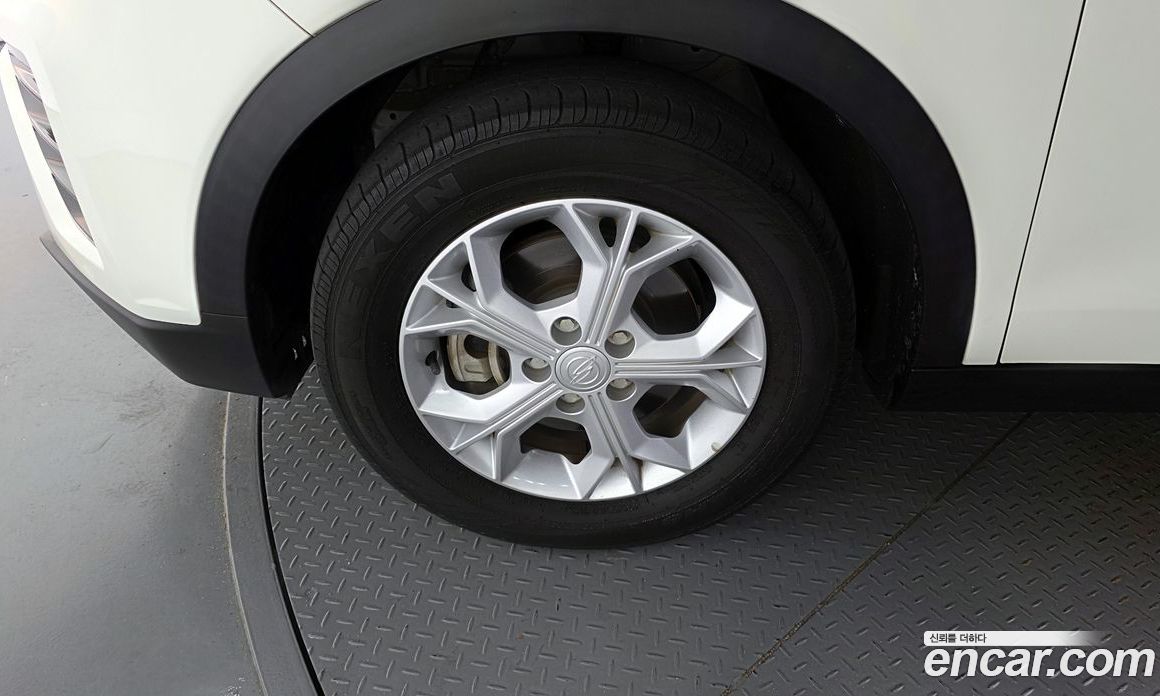 SsangYong Tivoli Gasoline 1.5 2WD