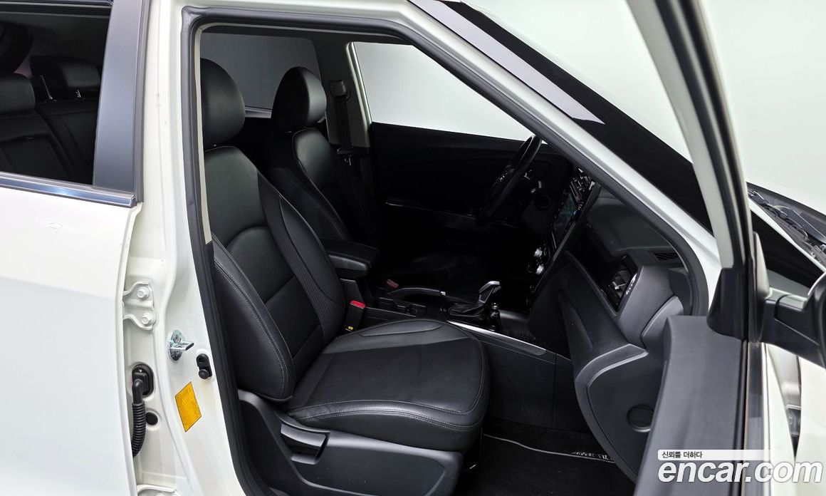 SsangYong Tivoli Gasoline 1.5 2WD