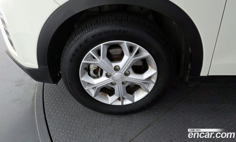 SsangYong Tivoli Gasoline 1.5 2WD