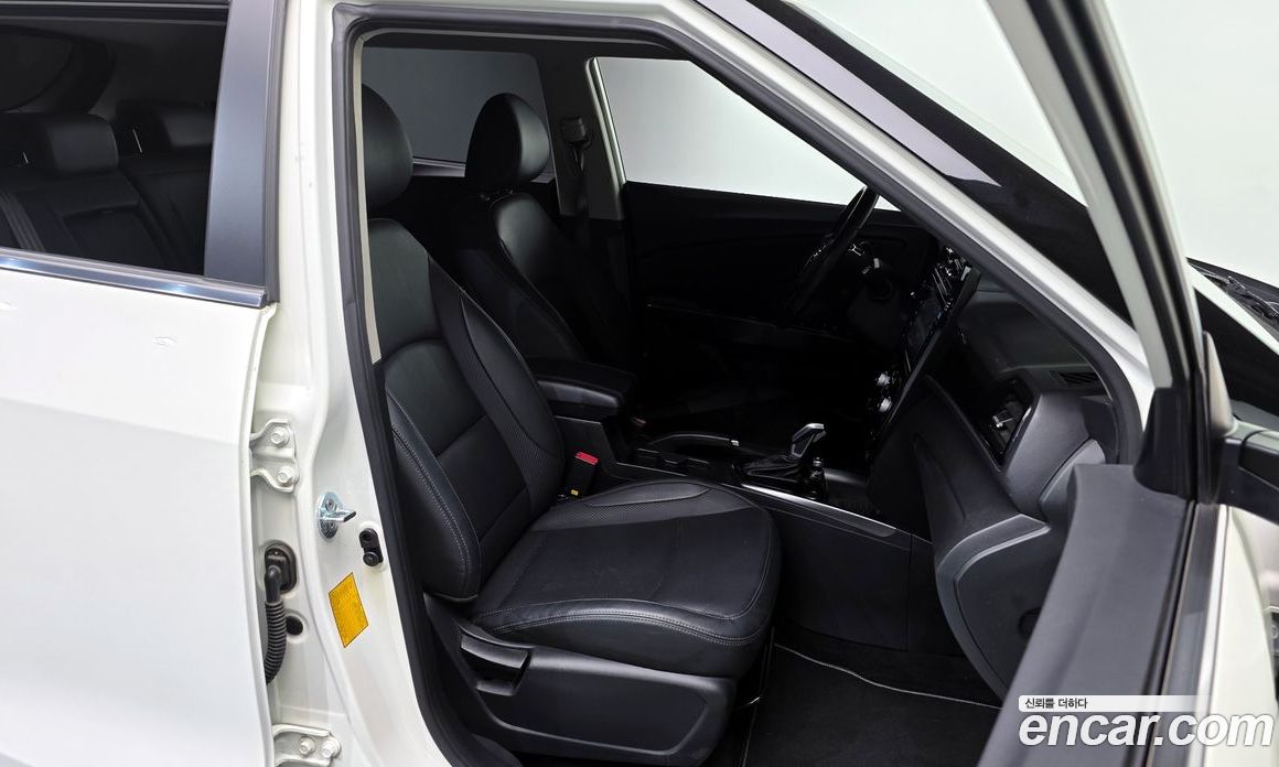 SsangYong Tivoli Gasoline 1.5 2WD