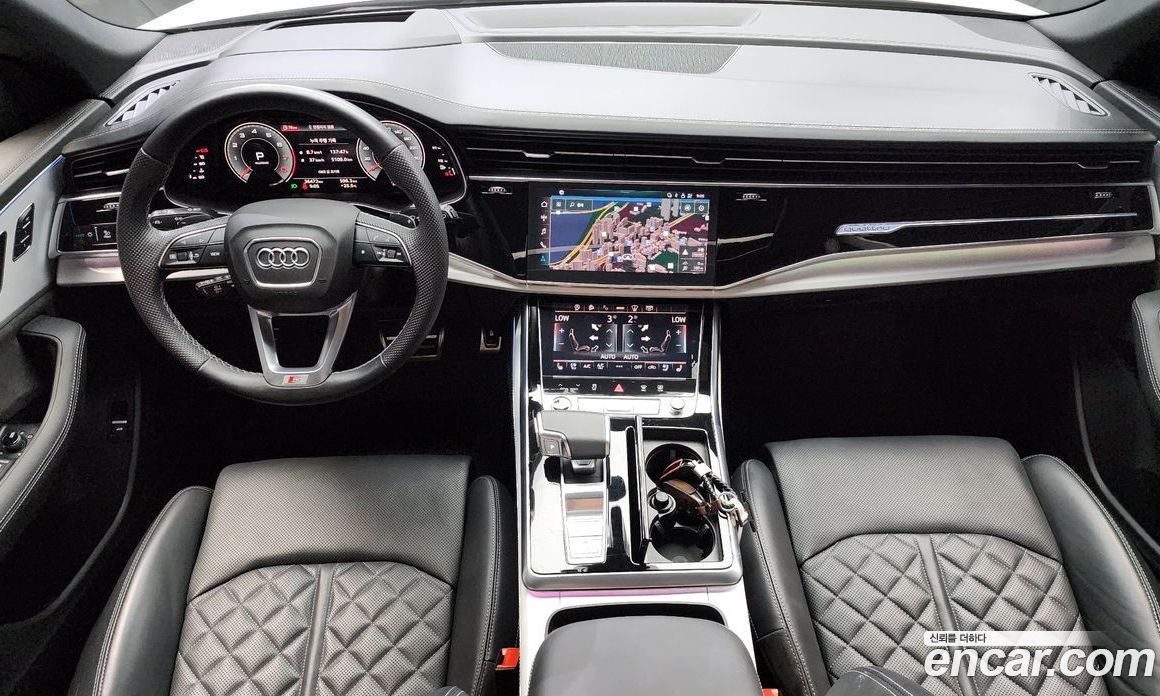 Audi Q8 55 TFSI Quattro Premium