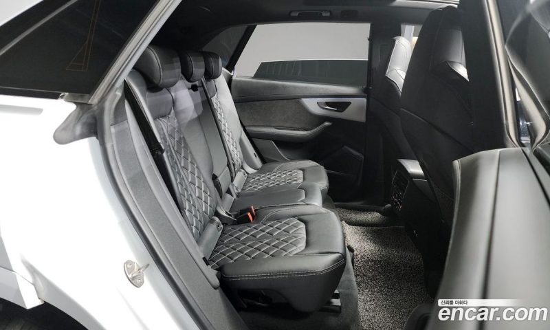 Audi Q8 55 TFSI Quattro Premium