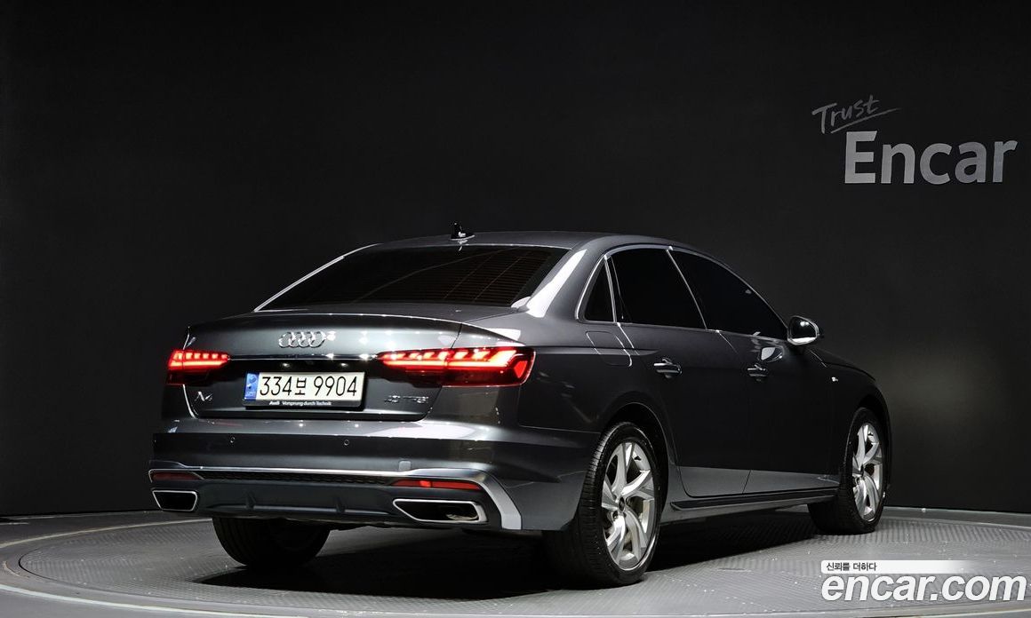 Audi A4 40 TFSI Premium