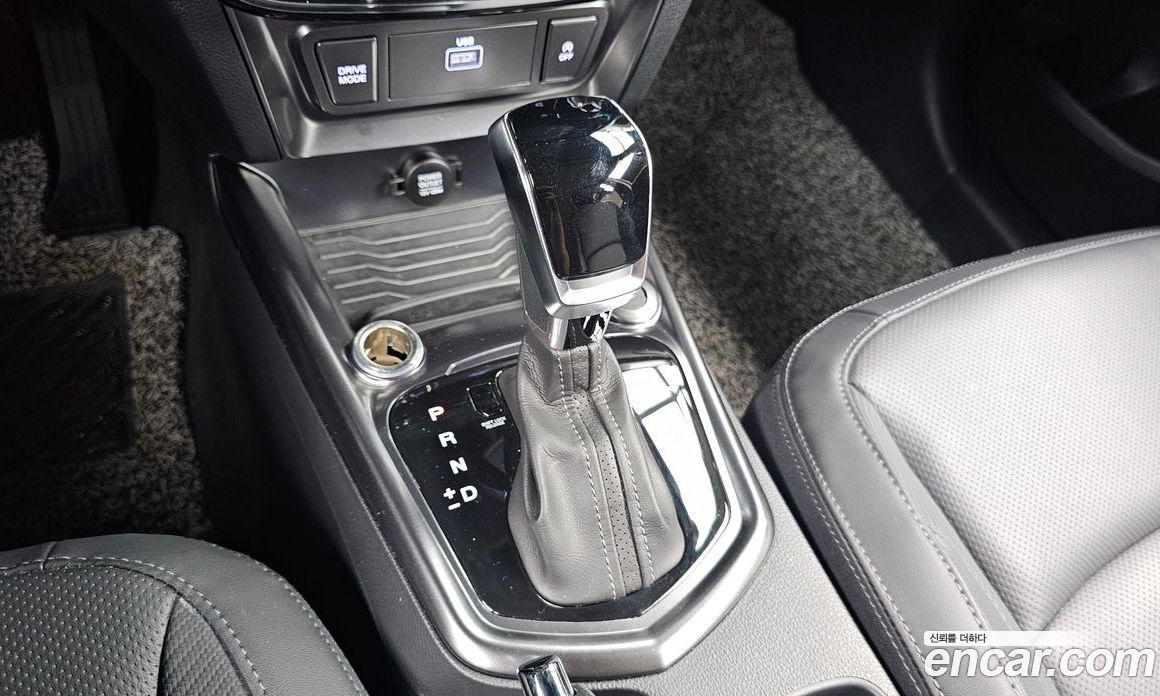 SsangYong Tivoli Gasoline 1.5 2WD