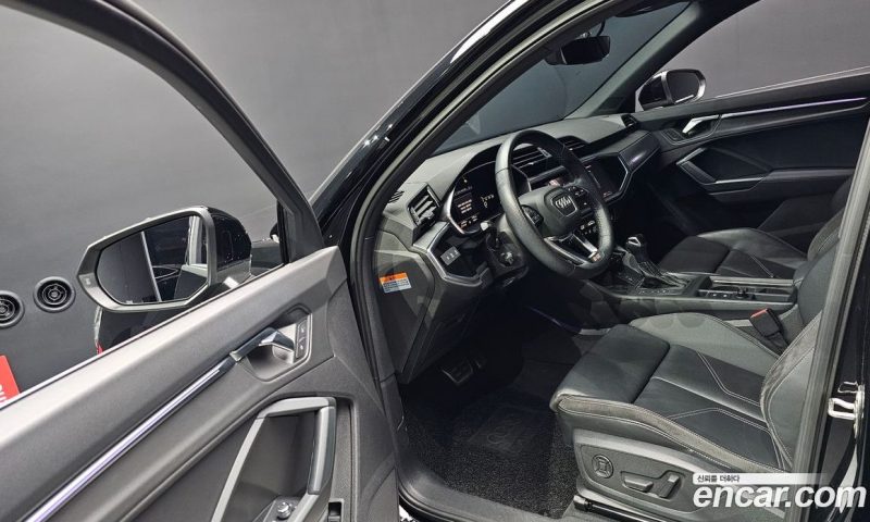 Audi Q3 35 TDI Premium Sportback