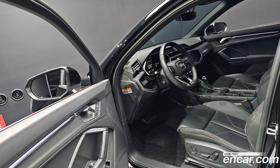 Audi Q3 35 TDI Premium Sportback