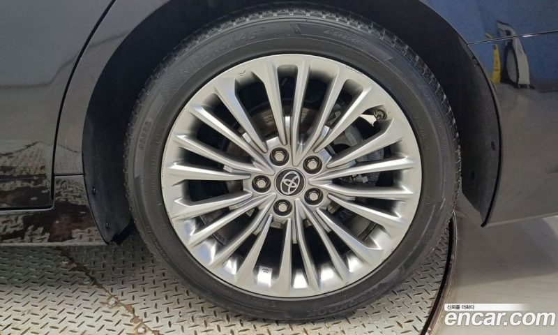 Toyota Avalon 2.5 Hybrid