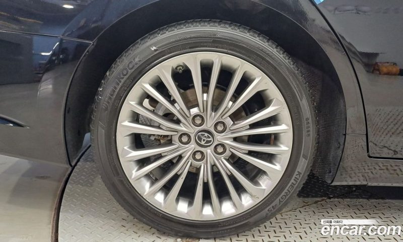 Toyota Avalon 2.5 Hybrid