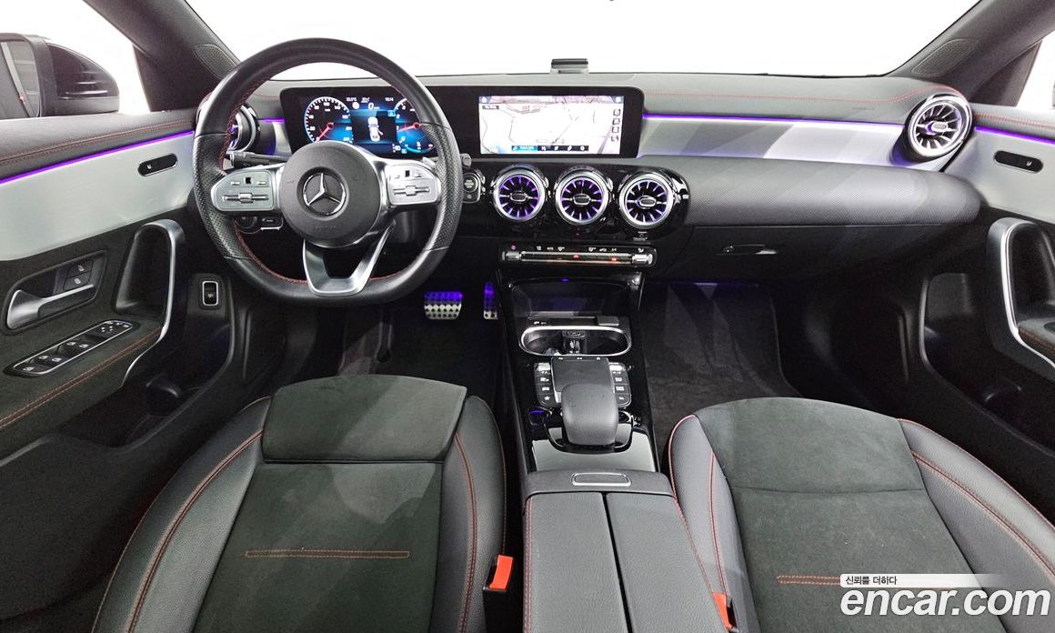 Mercedes Benz CLA-Class CLA250 4MATIC
