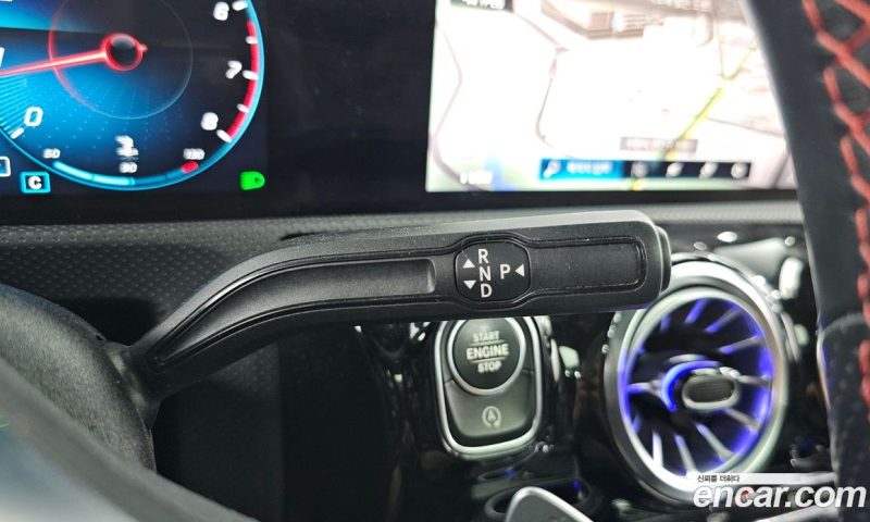 Mercedes Benz CLA-Class CLA250 4MATIC