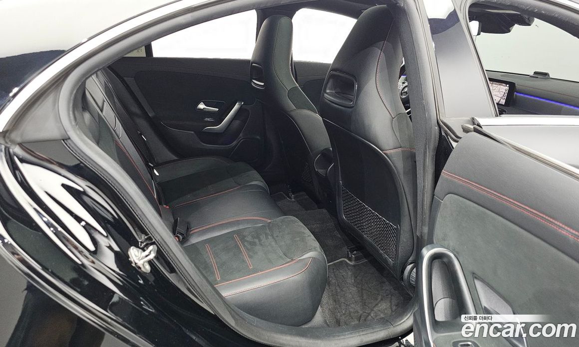 Mercedes Benz CLA-Class CLA250 4MATIC