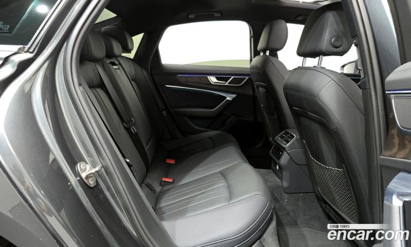 Audi A6 45 TFSI Quattro Premium