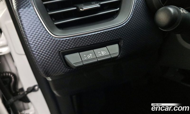 Renault Korea XM3 1.6 GTe LE