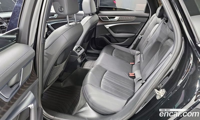 Audi A6 45 TFSI Premium