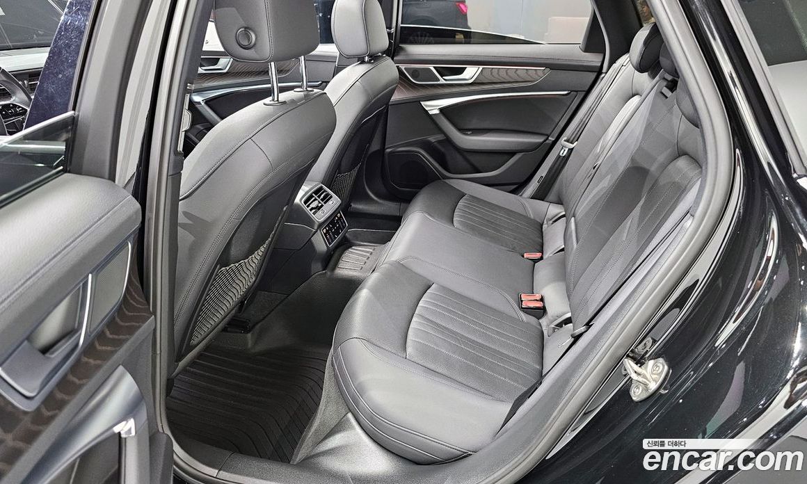 Audi A6 45 TFSI Premium