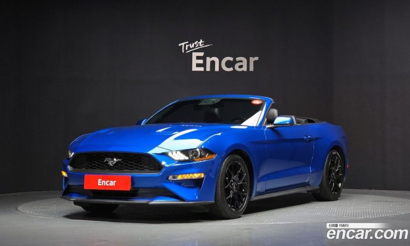 Ford Mustang Convertible
