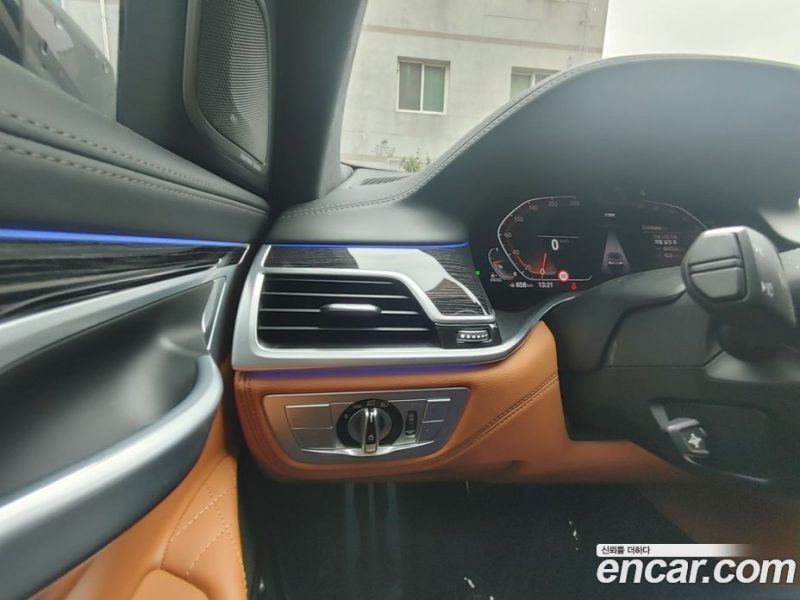 BMW 7-Series 730D xDrive M Sport